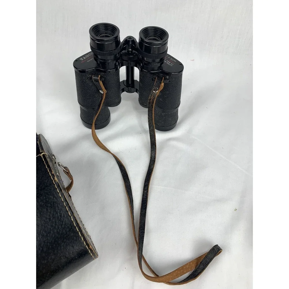 Vintage TASCO Made in Japan Binoculars No 237007 7X35mm with case